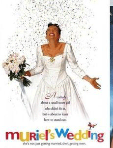 电影《穆里尔的婚礼》：恋爱只是人生一场体验罢了